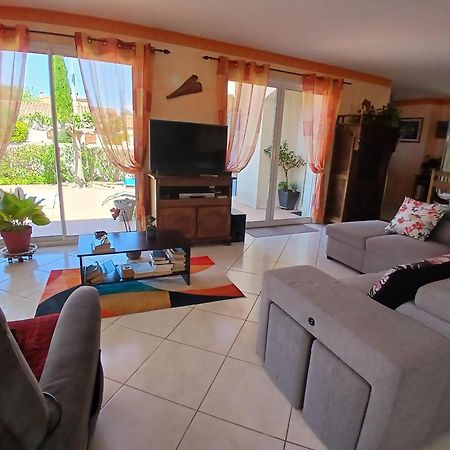 Bed and Breakfast Lauriers Roses Puisserguier Exterior foto