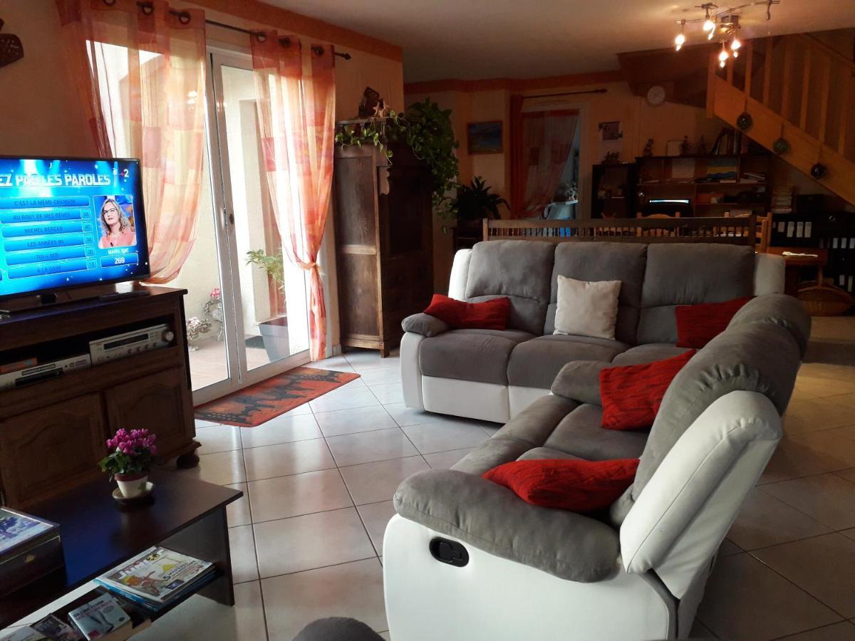 Bed and Breakfast Lauriers Roses Puisserguier Exterior foto
